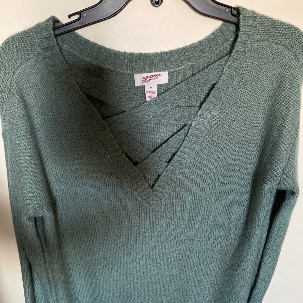 Long sleeve sweater